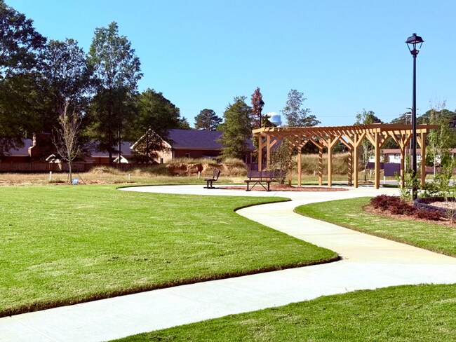 Building Photo - 269 Peebles Dr