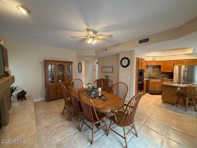 Building Photo - 9216 S 47th Pl