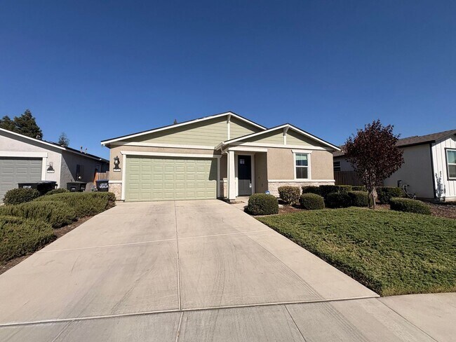 Building Photo - 2632 S Cain Ct