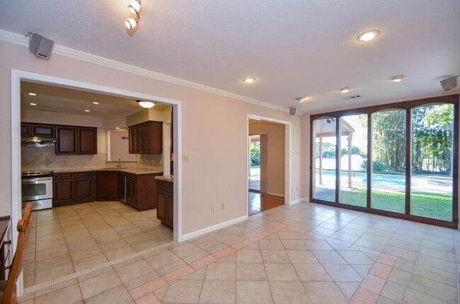 Building Photo - 2926 Williams Grant