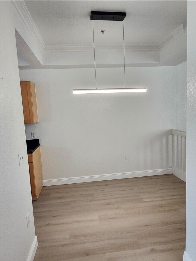 Building Photo - 11016 Legacy Dr