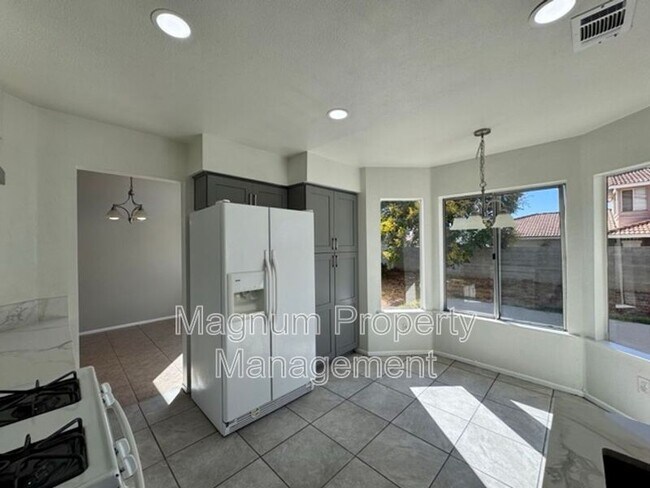 Building Photo - 24743 Angella Way