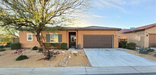 Primary Photo - 42729 Tiempo Ct