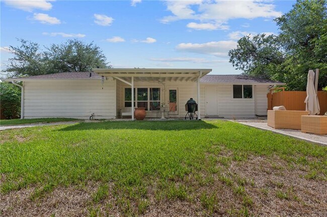 Building Photo - 2616 Choctaw Trail