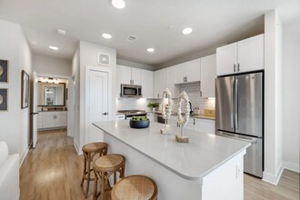 Building Photo - Serene 2 Bed in Harvest Green — 6 Weeks Free