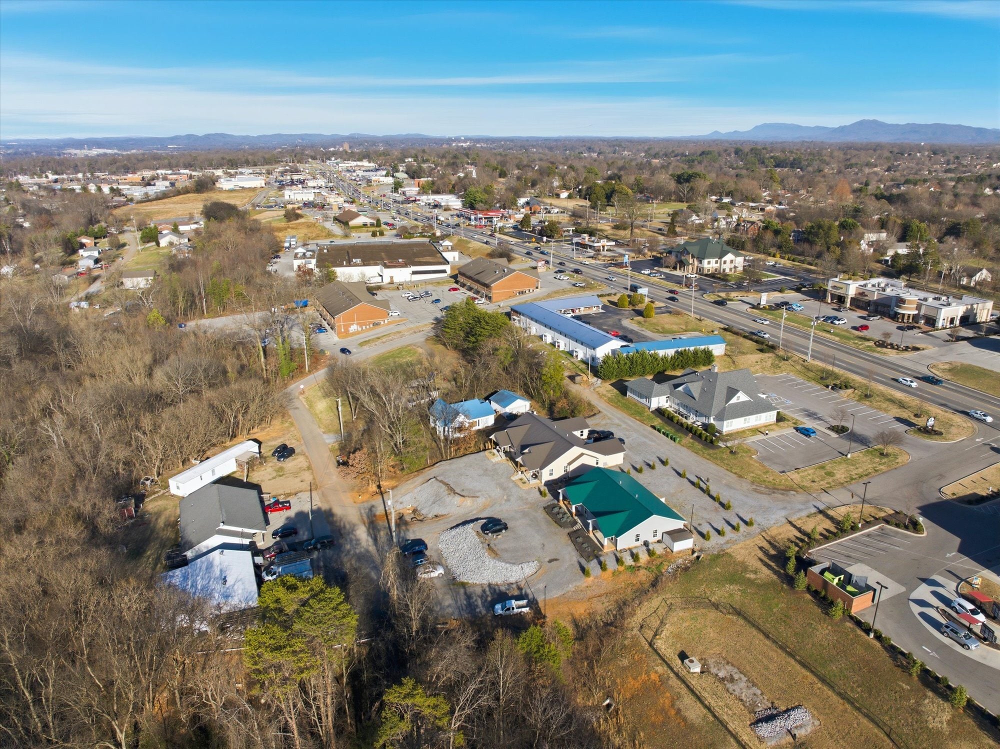 Building Photo - 1912 Laurel Ln