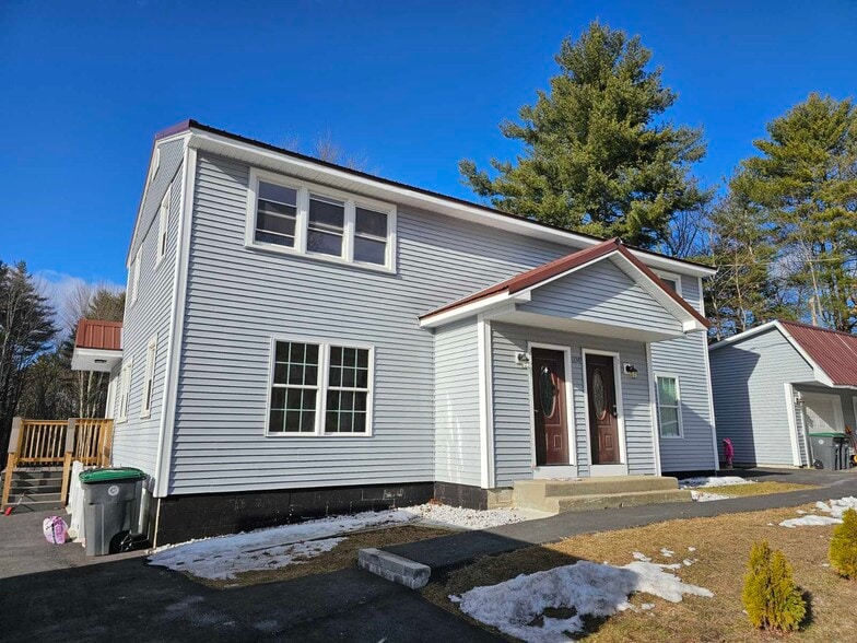 Building Photo - 1230 Smyth Rd