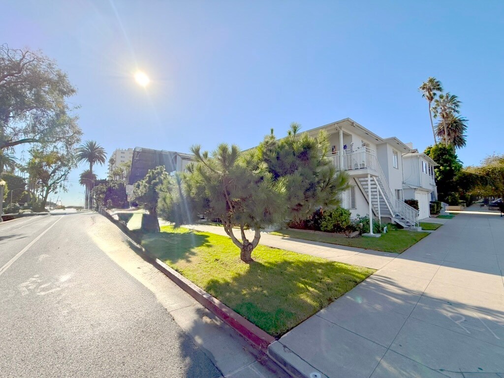 Building Photo - 231 California Ave