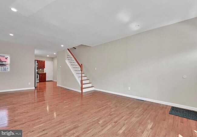 Building Photo - 1318 S Reese St