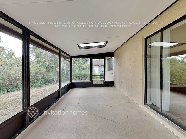 Building Photo - 517 Eastport Dr