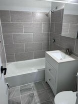 Building Photo - Kingsley Apartments