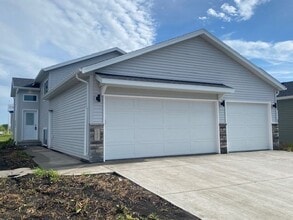 Building Photo - 6437 83rd Ave S