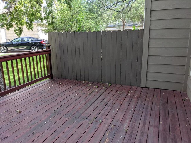 Building Photo - 4501 Whispering Valley Dr