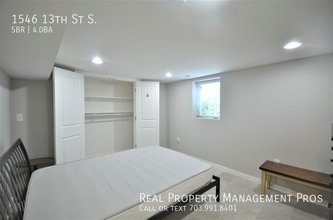 Building Photo - 1546 13th St S