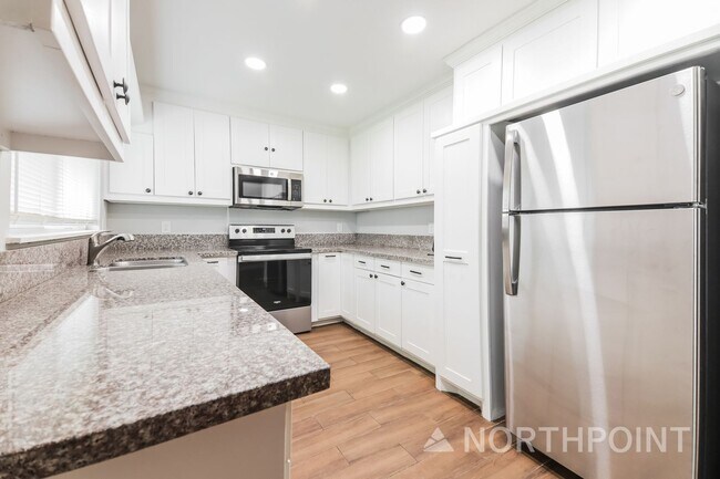 Building Photo - 3 BR/2BA | Newly Renovated Single Family Home | With Garage| Spacious Layout & Modern Upgrades!