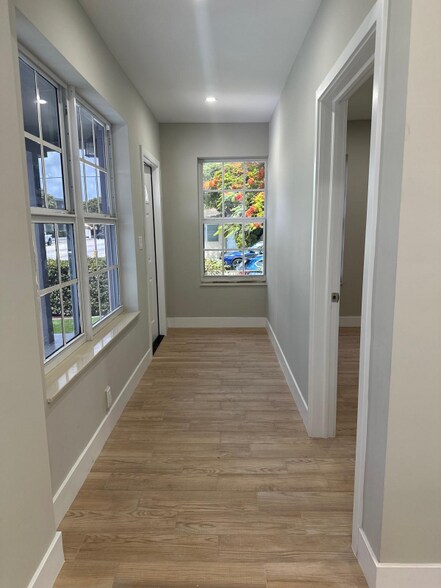 Building Photo - 3095 W Flagler St