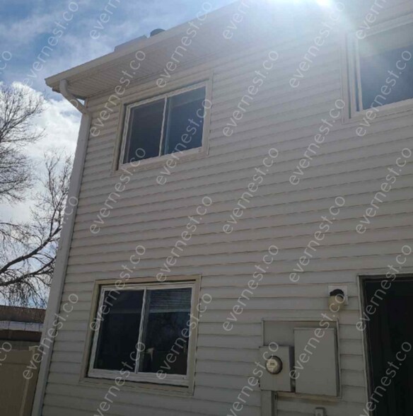Building Photo - 1701 Cato Cir