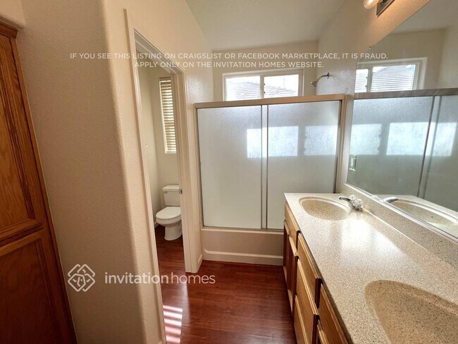 Building Photo - 2475 Independence Trail