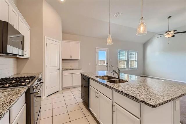 Building Photo - 6208 Painswick Dr