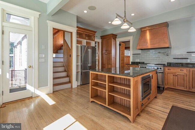 Building Photo - 54 Hodge Rd