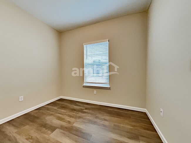 Building Photo - 285 Stone Arbor Lane