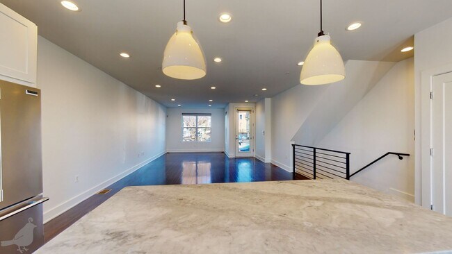 Building Photo - Stunning and Spacious Duplex in Brookland w/ Parking!
