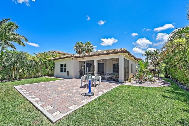Building Photo - 119 Whale Cay Way