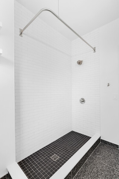 Building Photo - 3167 30th St