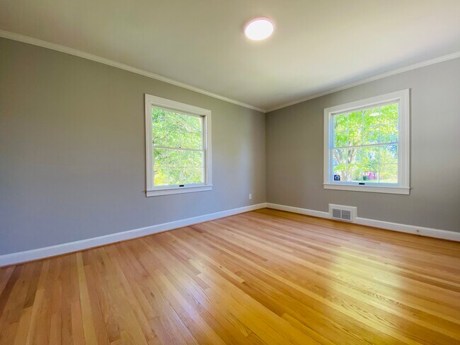 Building Photo - 6629 Kirby Ct