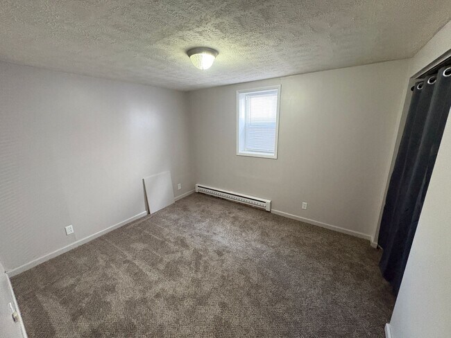 Building Photo - 2274 Orchard St