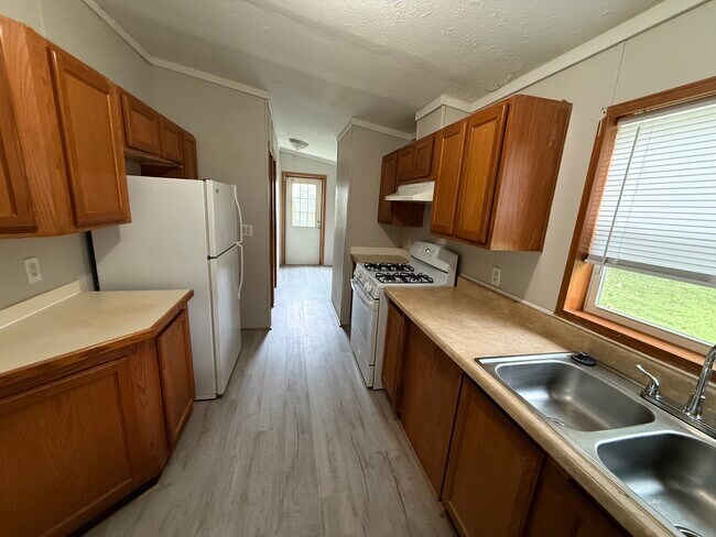 Building Photo - 260 Timber Ln