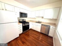 Building Photo - 5726 Edgewater Oak Ct