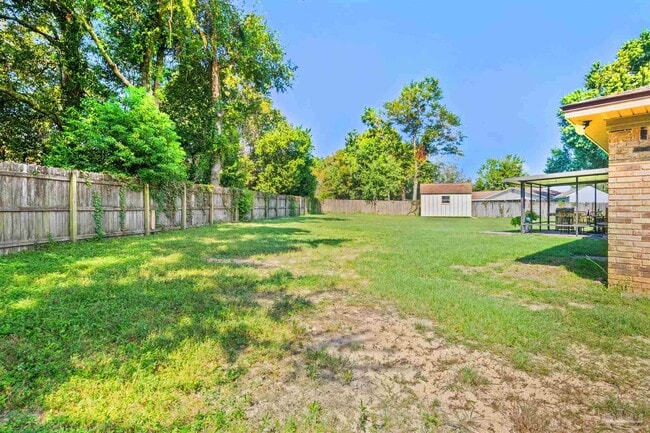 Building Photo - 4570 Yacht Harbor Dr