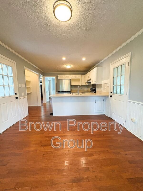 Building Photo - 657 Georgetown Cir