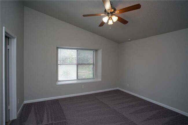 Building Photo - 5401 Loadstone Cove