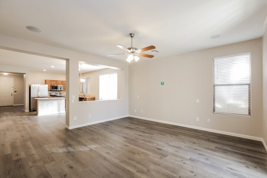 Building Photo - 3117 W St Kateri Dr