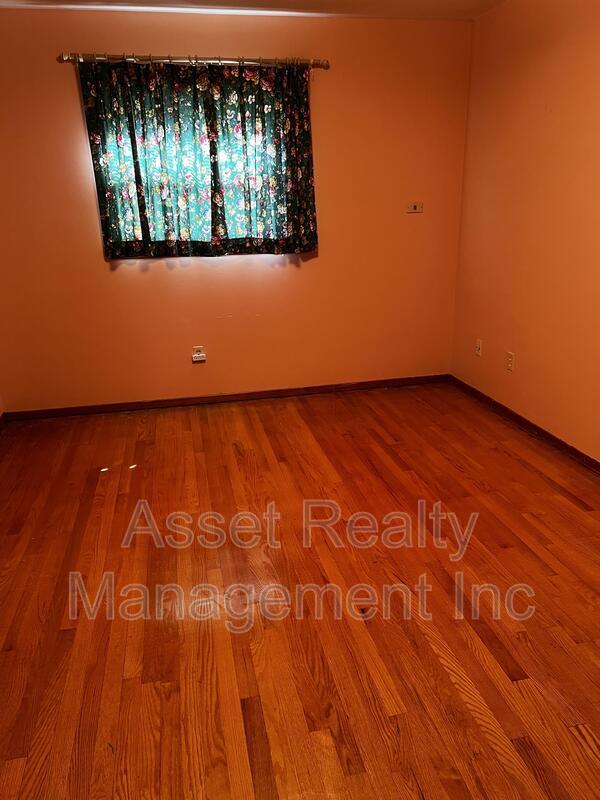 Building Photo - 117 Killarney Rd