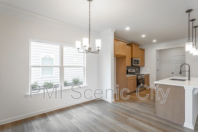 Building Photo - 9437 Cavalier Wy