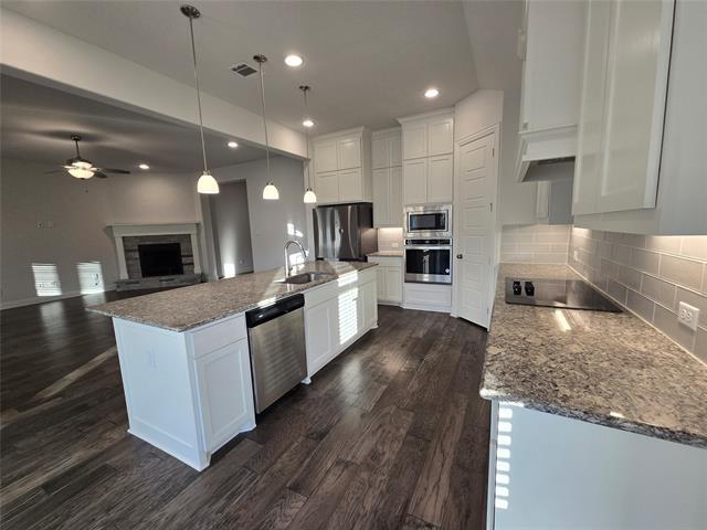 Building Photo - 124 Trail Dr