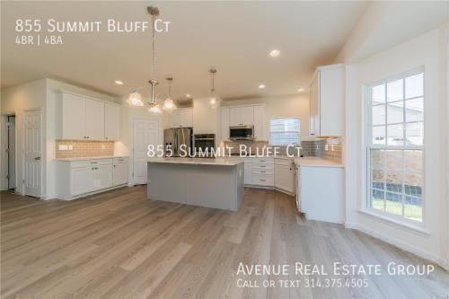 Building Photo - 855 Summit Bluff Ct