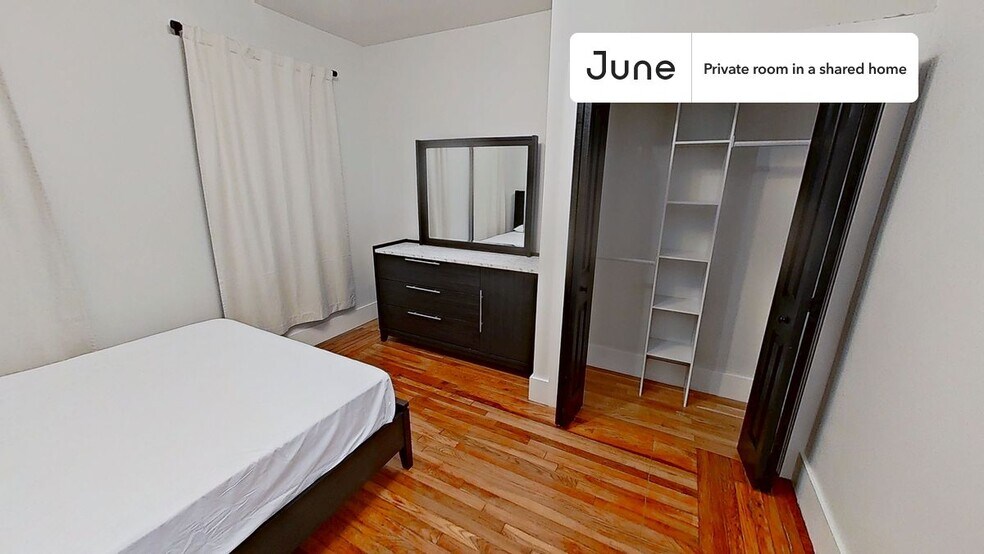 Building Photo - Room in Shared 5 bed/2 bath home
