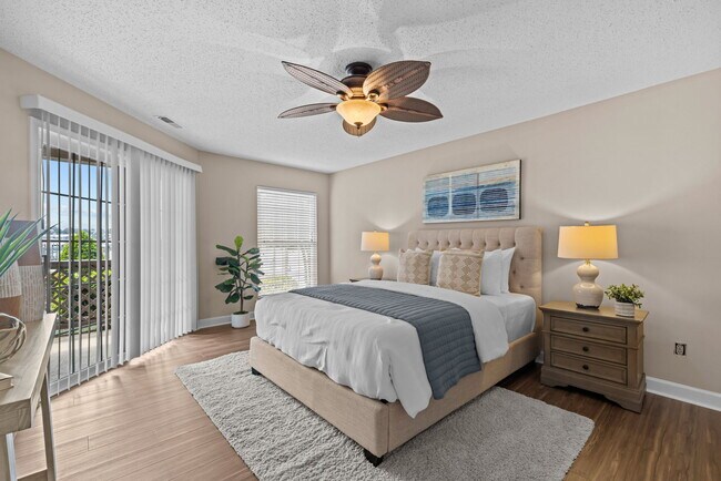 Building Photo - 401 Harbour Point