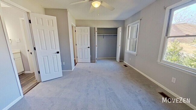 Building Photo - 215 Lafayette Rd