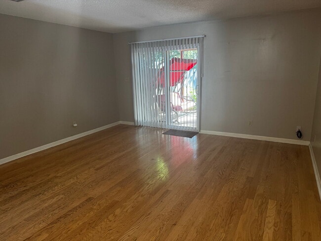 Building Photo - $200.00 Off First Months Rent!