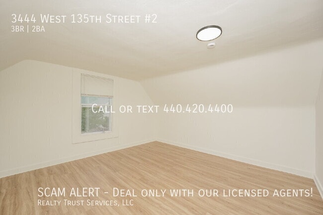 Building Photo - 3444 W 135th St