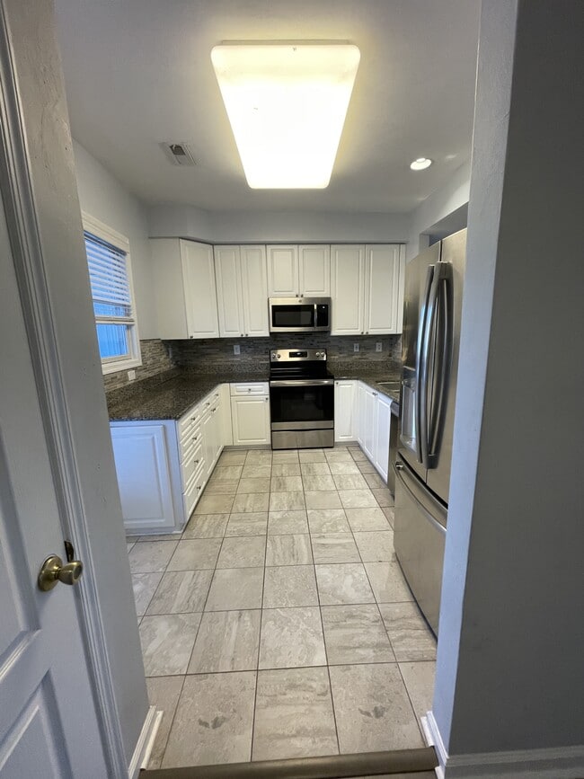 Building Photo - 3234 Inlet Shore Ct