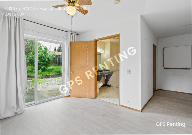 Building Photo - 7513 33rd Ave NE