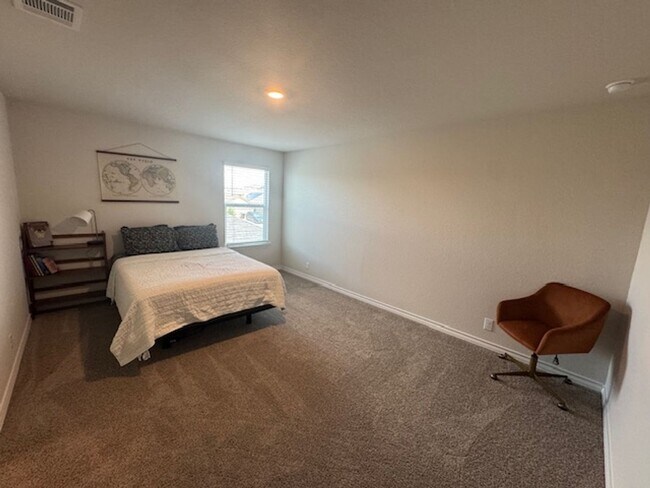 Building Photo - Spacious and Stylish, with over 2,500 sq ft Two-Story Home