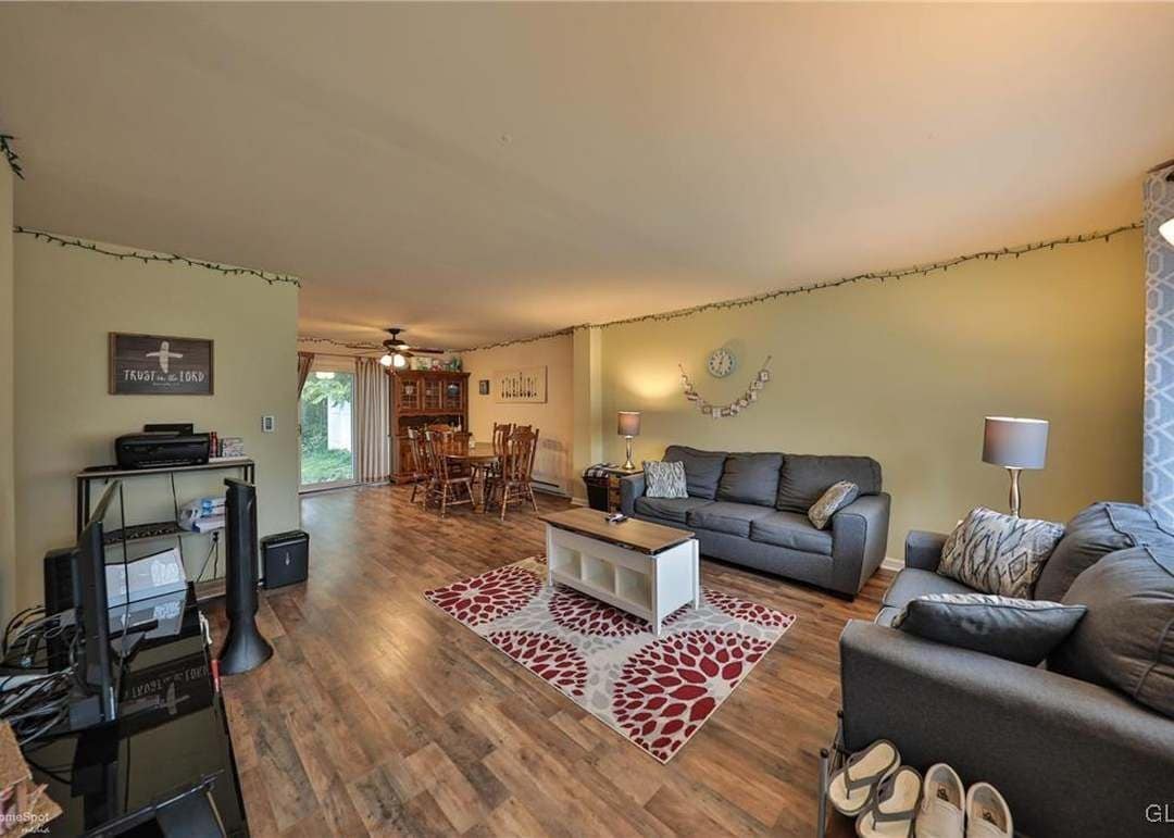 Building Photo - 2637 Arch St SW