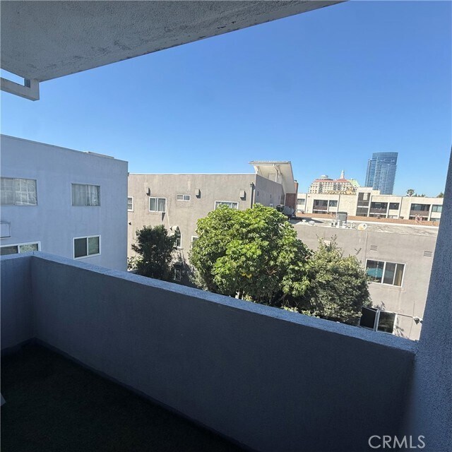 Building Photo - 1200 E Ocean Blvd